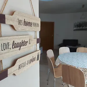 Apartament Ciprijan
