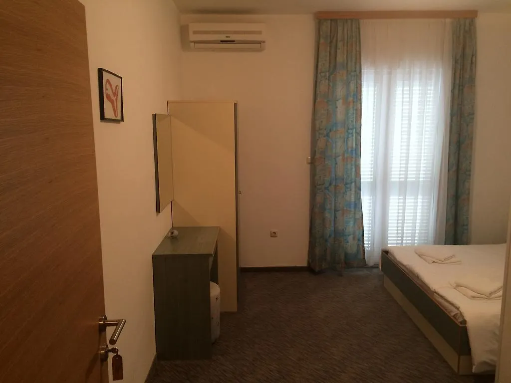 Vila Stosic Ražanac Vendégház